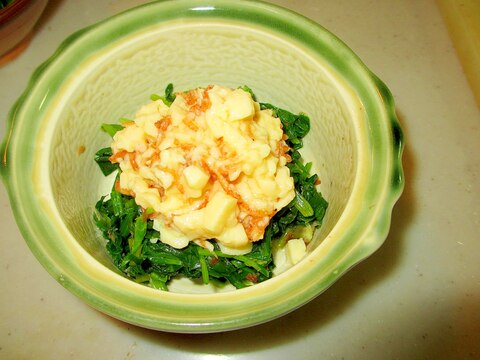 夏向きです！玉子豆腐とほうれん草のコラボ